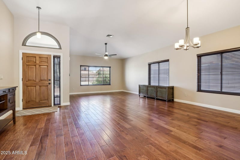 3422 E Winona St, Phoenix, AZ 85044