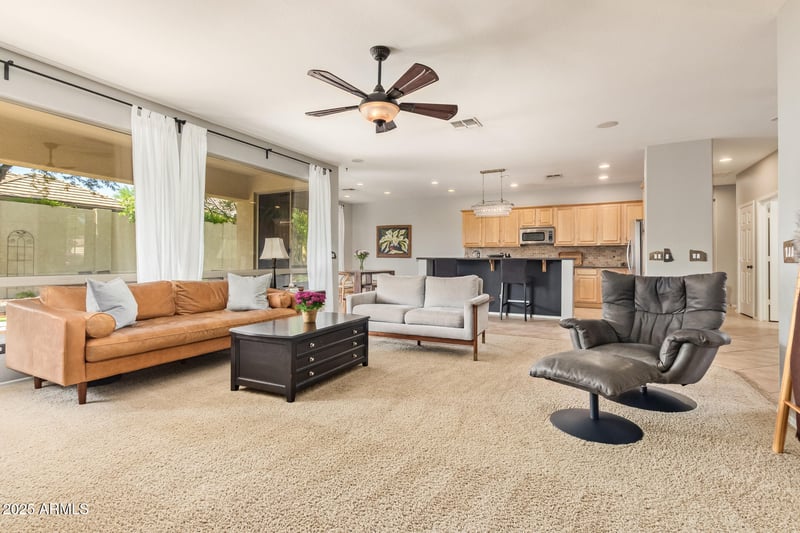 3422 King Dr, Anthem, AZ 85086