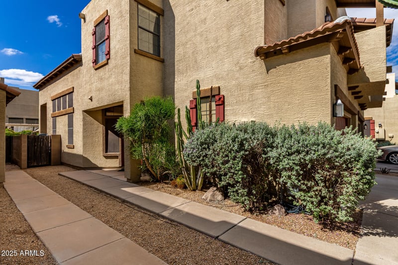 3422 University Dr #17, Mesa, AZ 85213