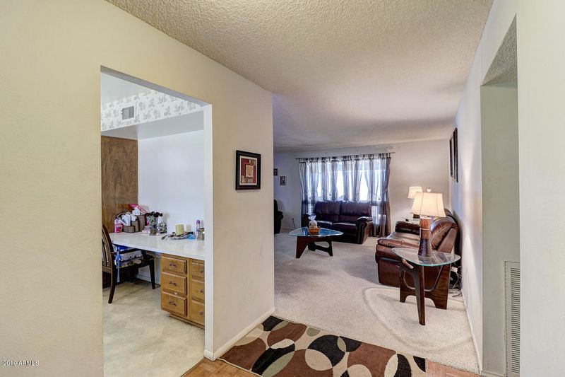 3422 W Augusta Ave, Phoenix, AZ 85051