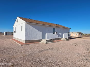 34233 Sahuaro St, Tonopah, AZ 85354
