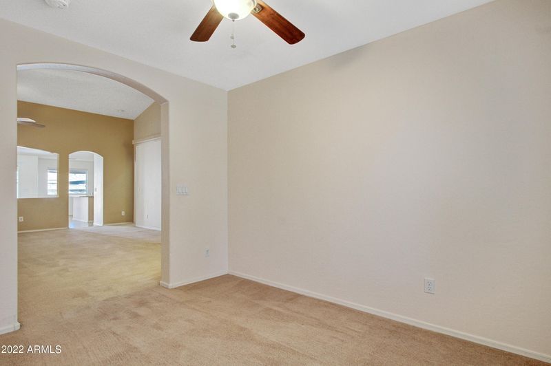 3424 W Hidalgo Ave, Phoenix, AZ 85041