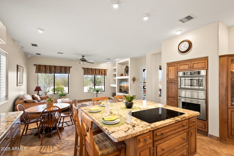 34242 10th St, Phoenix, AZ 85085