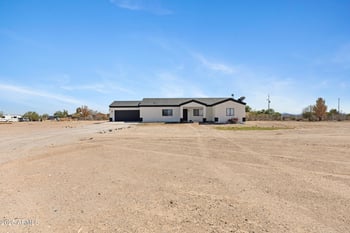 34247 Pecan St, Tonopah, AZ 85354