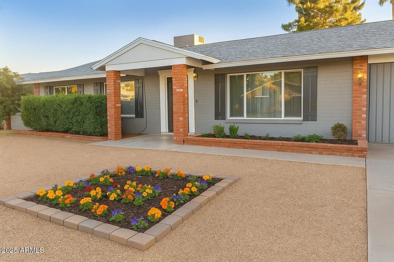 3425 Crocus Dr, Phoenix, AZ 85053