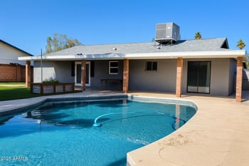 3425 Crocus Dr, Phoenix, AZ 85053