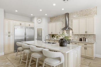 3425 Mockingbird Dr, Gilbert, AZ 85234
