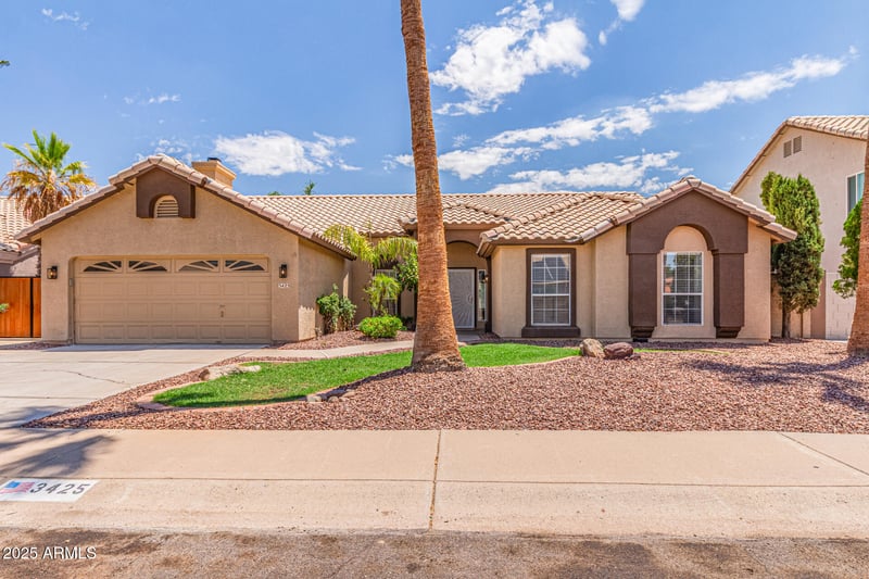 3425 Rosemonte Dr, Phoenix, AZ 85050