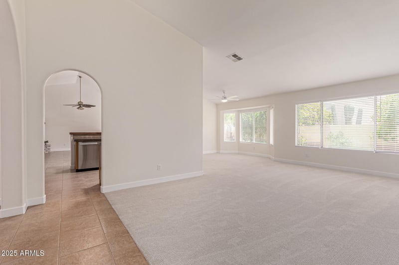 3425 Rosemonte Dr, Phoenix, AZ 85050