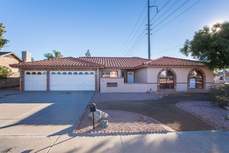 3425 W Wescott Dr, Phoenix, AZ 85027