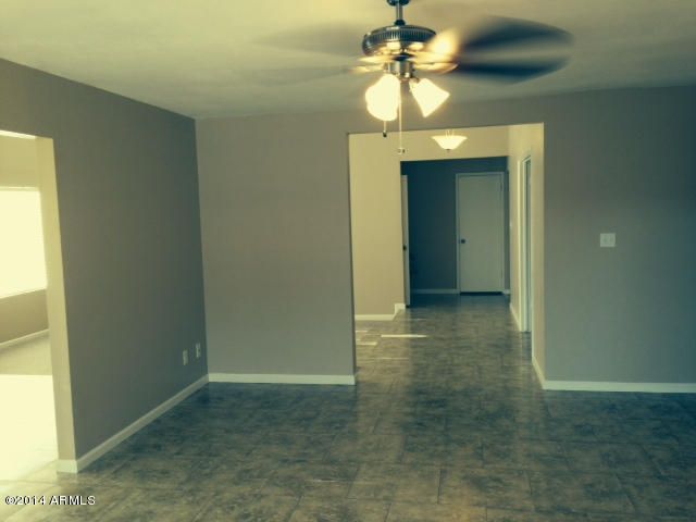 3425. W Phelps Rd, Phoenix, AZ 85053