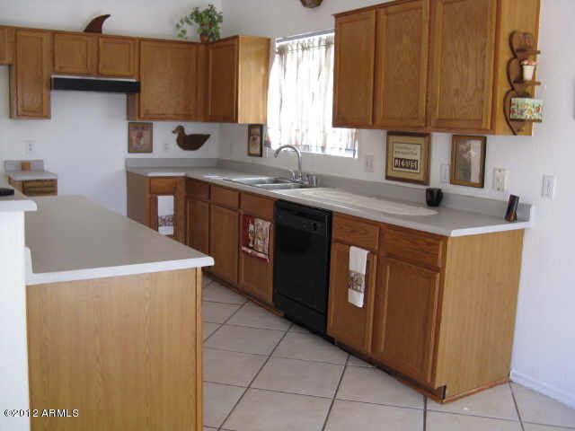 3426 N 68th Ave, Phoenix, AZ 85033