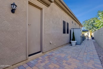 3426 Raven Dr, Chandler, AZ 85286