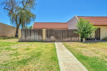 3426 Tangerine Ln, Phoenix, AZ 85051