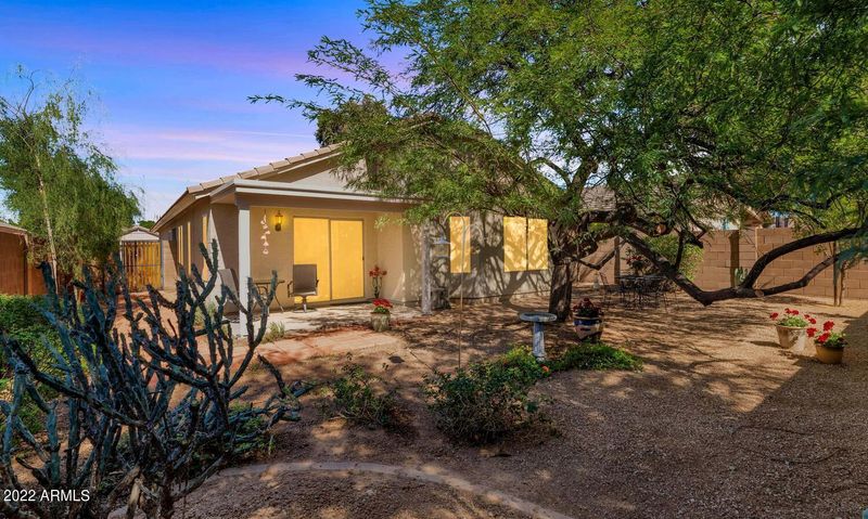 3427 E Wahalla Ln, Phoenix, AZ 85050