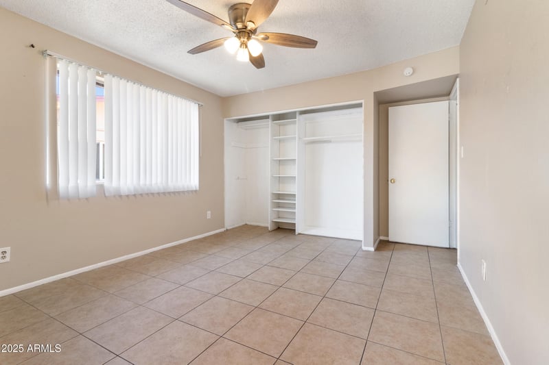 3427 Malapai Dr, Phoenix, AZ 85051