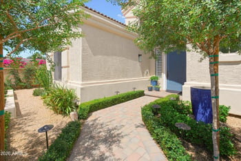 3427 N 42nd Pl, Phoenix, AZ 85018