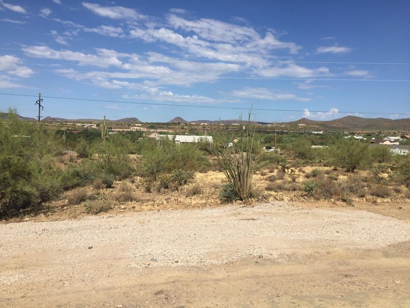 3427 W Wander Rd #-, New River, AZ 85087