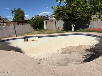 3428 Banff Ln, Phoenix, AZ 85053