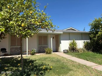 3428 Banff Ln, Phoenix, AZ 85053