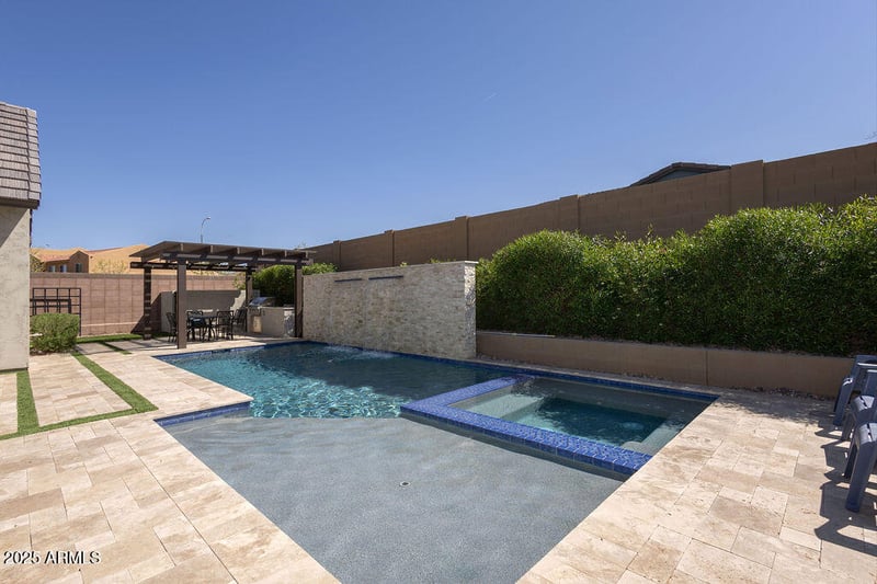 3429 Constance Way, Phoenix, AZ 85042