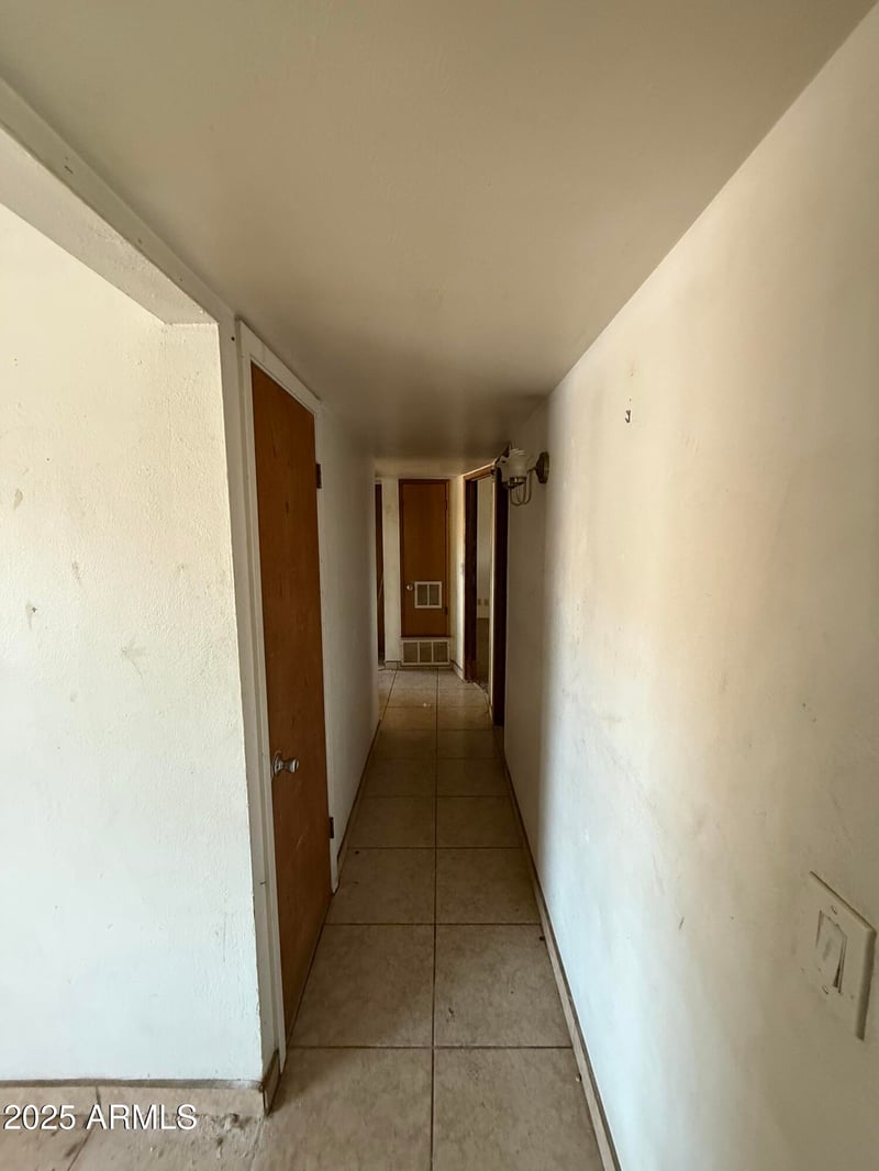 3429 Sweetwater Ave, Phoenix, AZ 85029