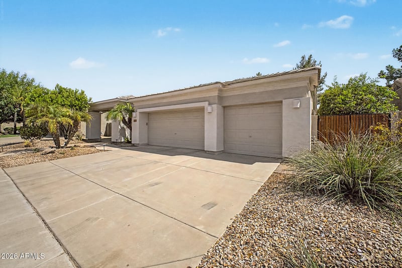 343 W Carob Dr, Chandler, AZ 85248