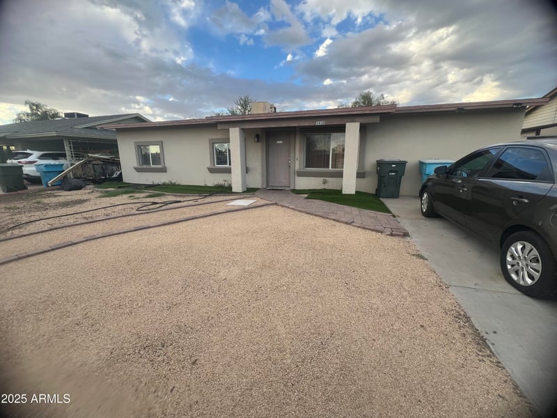 3430 Bluefield Ave, Phoenix, AZ 85053