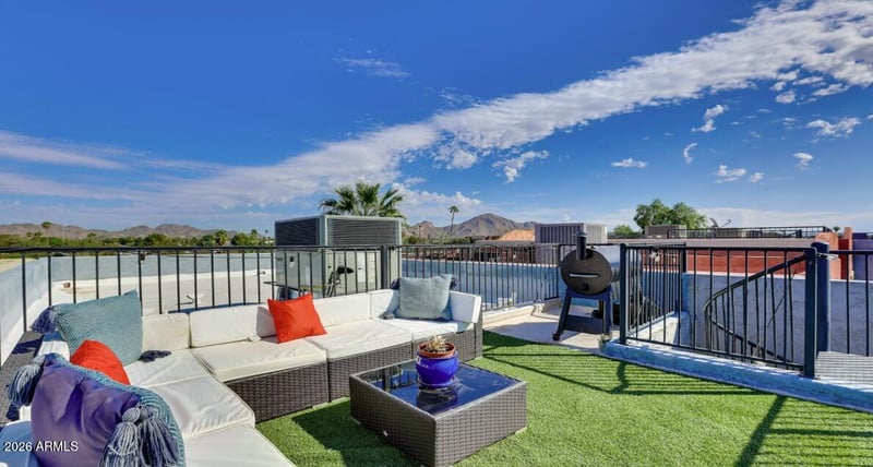 3430 E Avalon Dr, Phoenix, AZ 85018