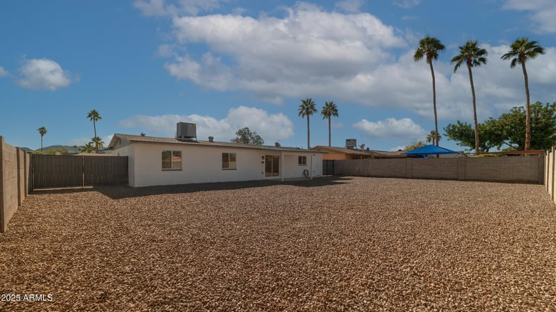 3430 Poinsettia Dr, Phoenix, AZ 85028