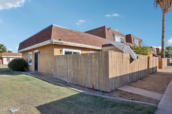 3430 El Caminito Dr #26, Phoenix, AZ 85051