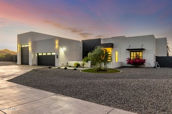 34306 6th Dr, Phoenix, AZ 85085