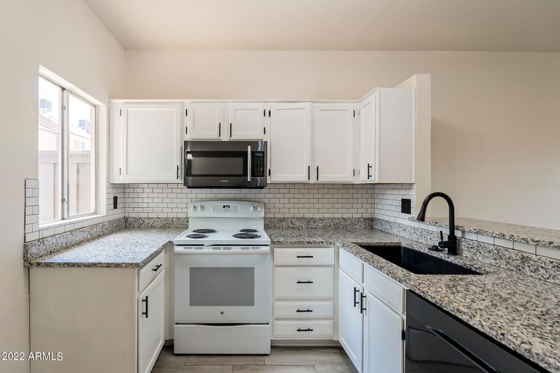 3431 W Kimberly Way #5, Phoenix, AZ 85027