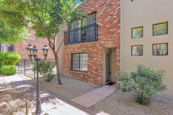 3432 Lance Ln, Phoenix, AZ 85018