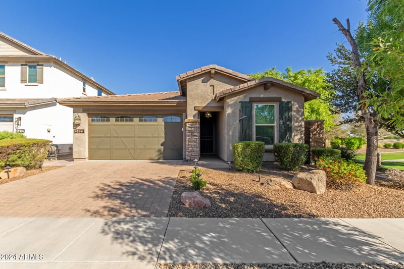 3432 Strawberry Dr, Gilbert, AZ 85298