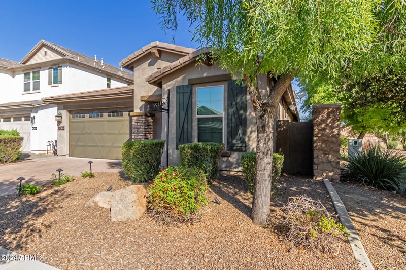 3432 Strawberry Dr, Gilbert, AZ 85298