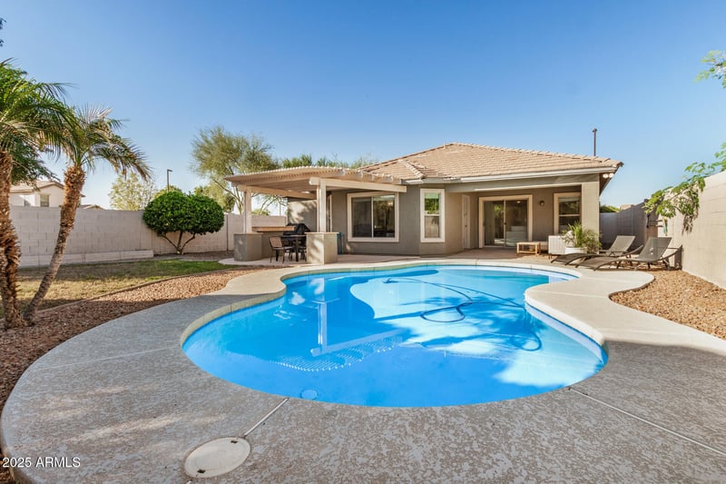 3433 Hopkins Rd, Gilbert, AZ 85295
