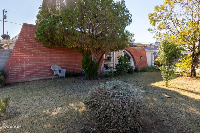 3433 Poinsettia Dr, Phoenix, AZ 85029