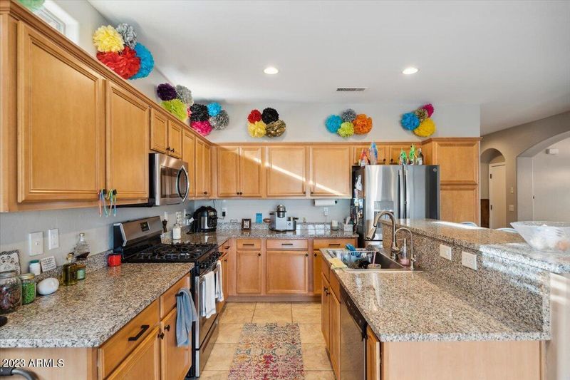 3433 W Florimond Rd, Phoenix, AZ 85086