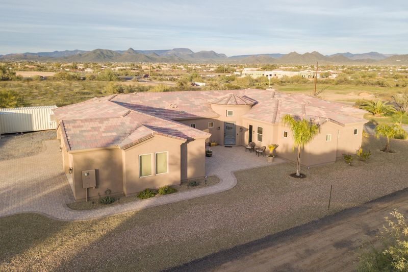 34330 N 10th St, Phoenix, AZ 85085