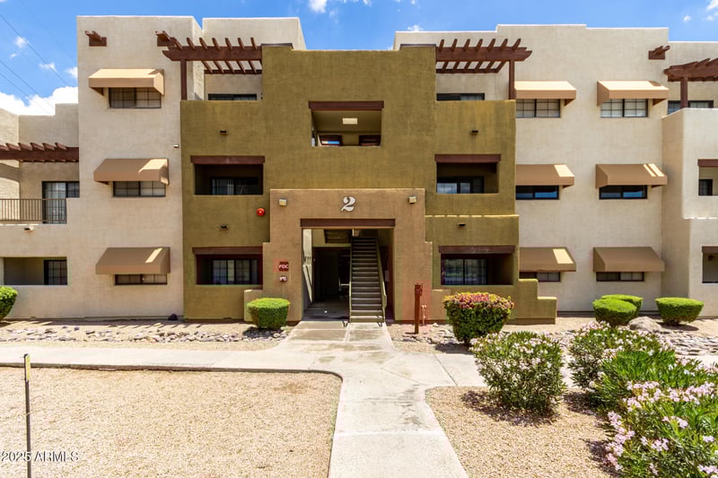 3434 Baseline Rd #216, Phoenix, AZ 85042