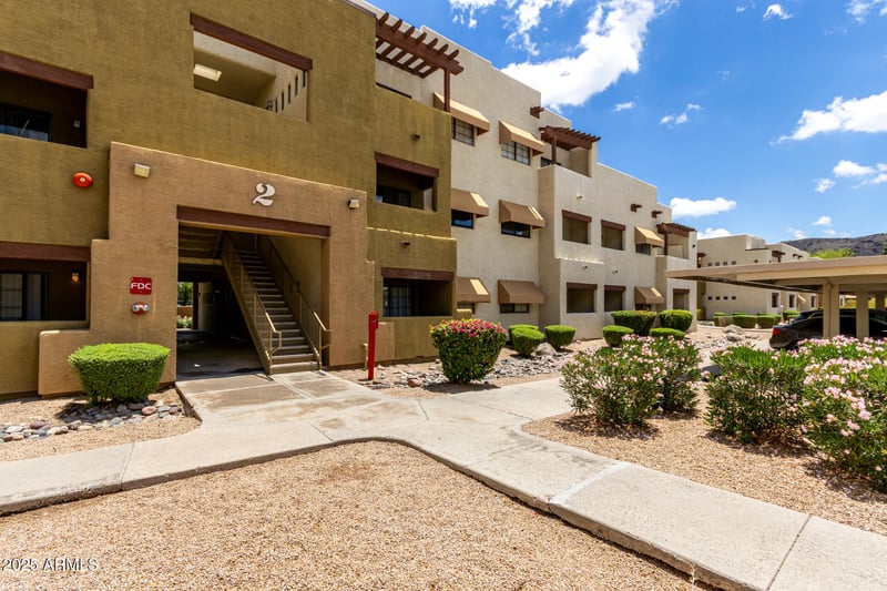3434 Baseline Rd #216, Phoenix, AZ 85042