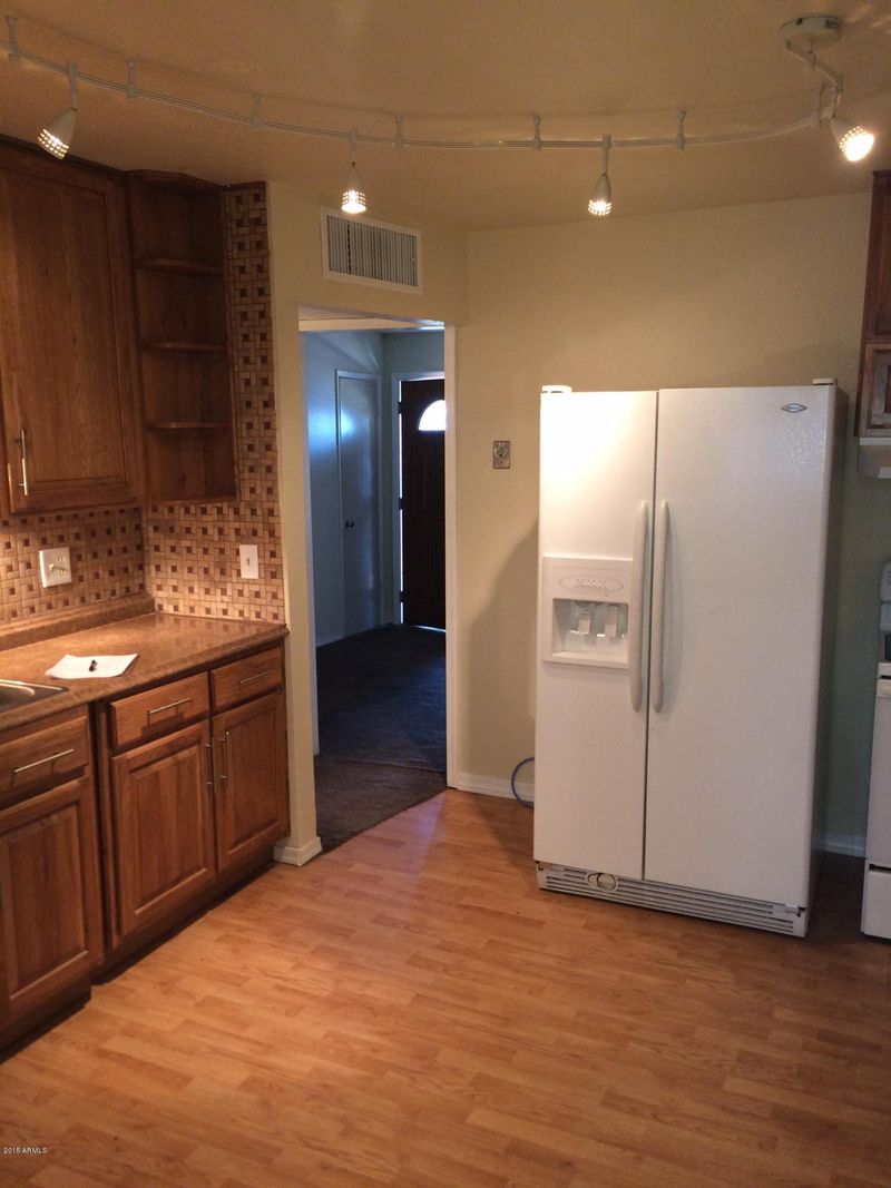 3434 W Cactus Rd, Phoenix, AZ 85029