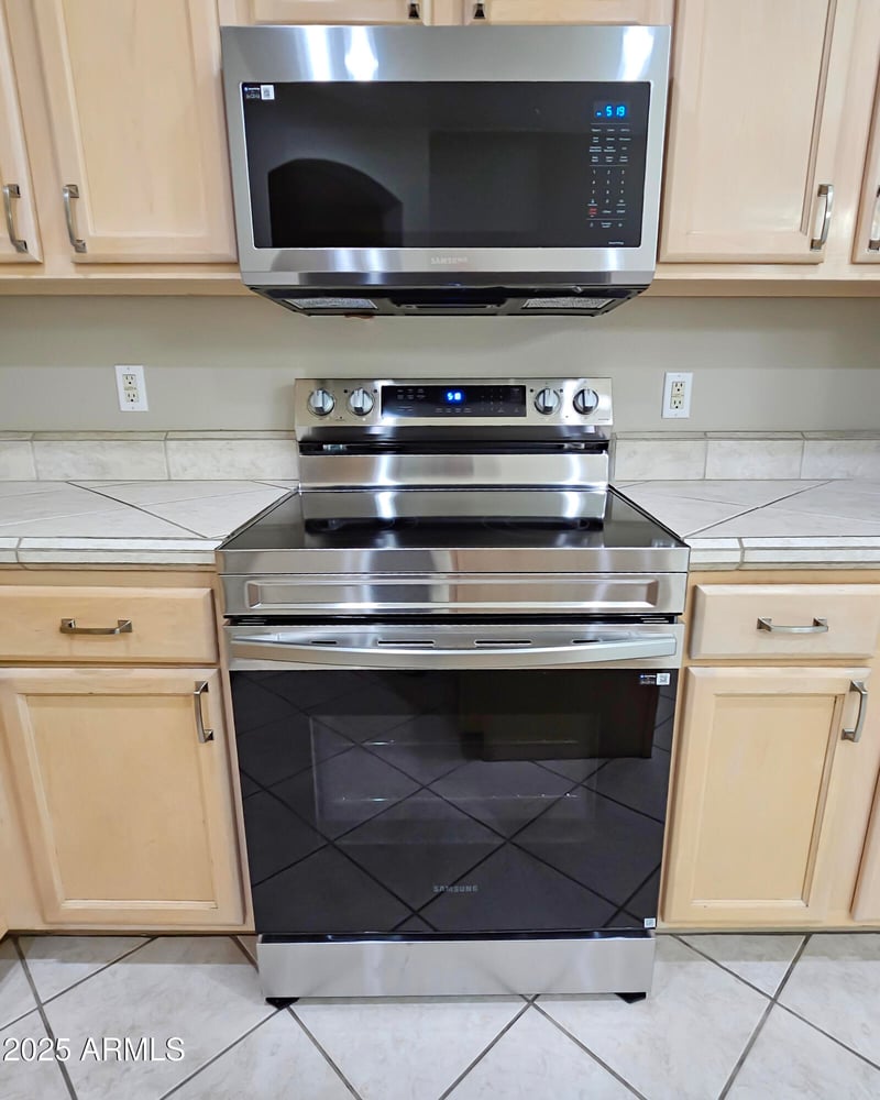 3435 Dennisport Ave, Gilbert, AZ 85295