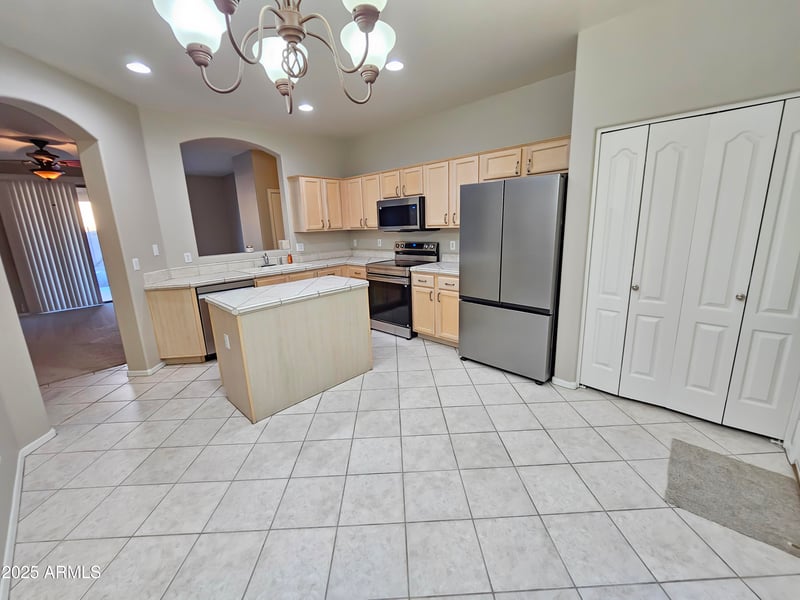 3435 Dennisport Ave, Gilbert, AZ 85295