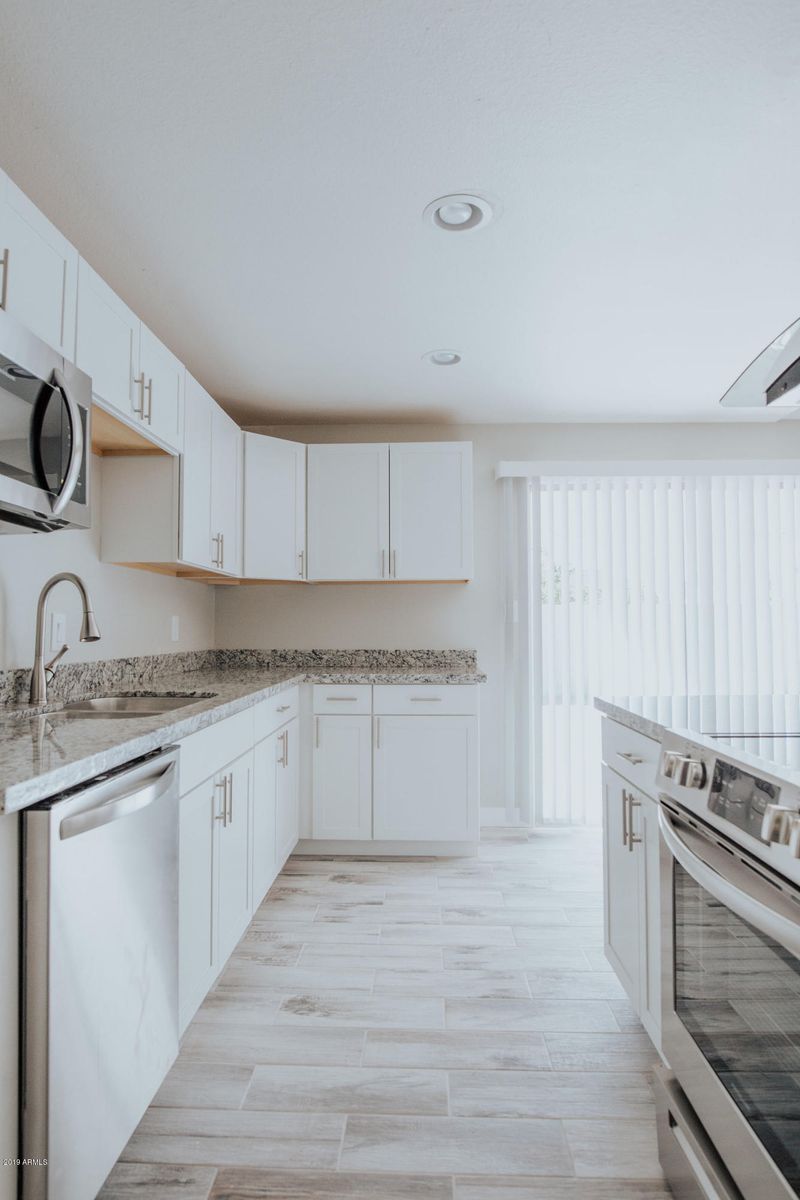3435 E Blanche Dr, Phoenix, AZ 85032