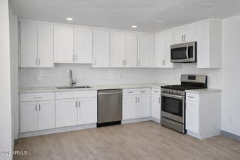 3436 Acoma Dr, Phoenix, AZ 85032