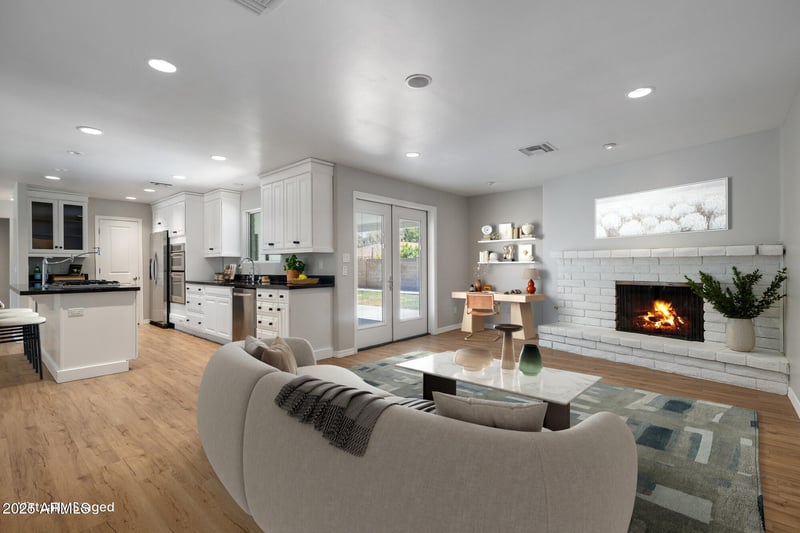 3437 E Meadowbrook Ave, Phoenix, AZ 85018