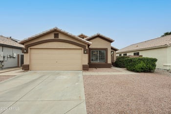 3437 Louise Dr, Phoenix, AZ 85027