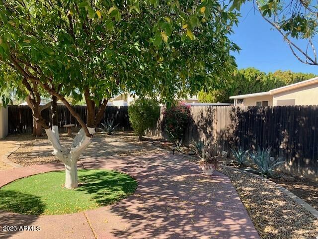 3438 E Beverly Ln, Phoenix, AZ 85032